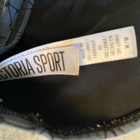 {VICTORIA'S SECRET} VSX Logo Low Impact Pullover Sports Bra - Picture 4 of 4